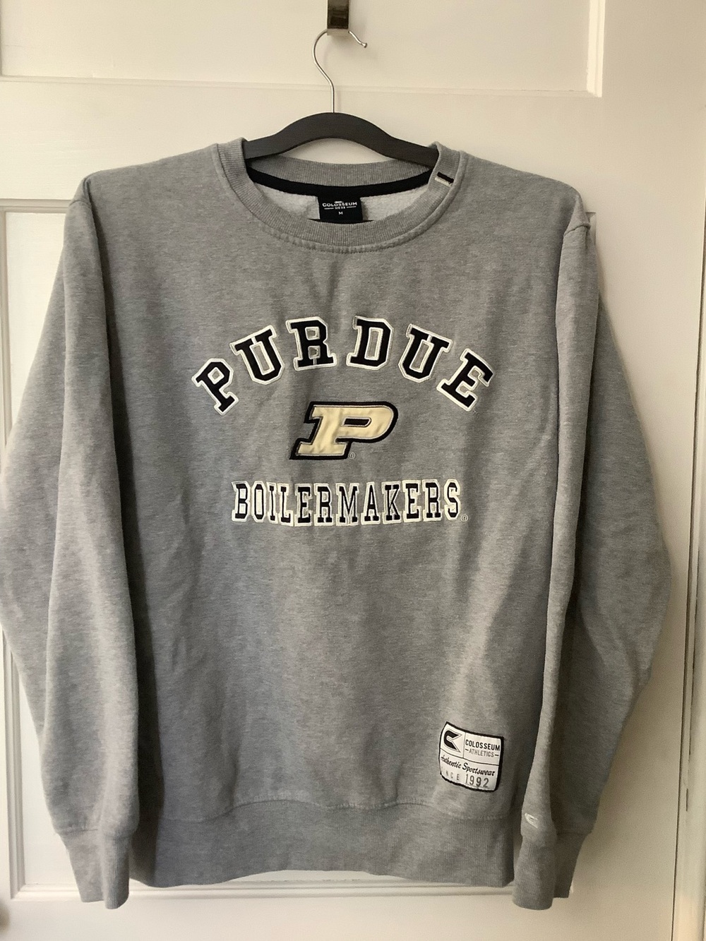 Purdue Boilermakers Sweatshirt  Men’s M by Colosseum Athletics.
